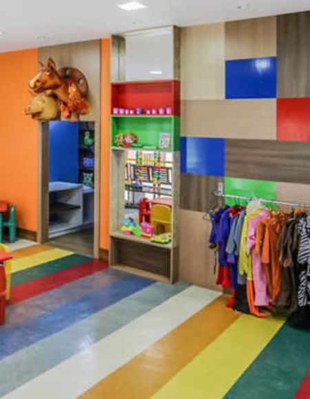 Teatrinho no espaço kids Mini Gâme da Gamela